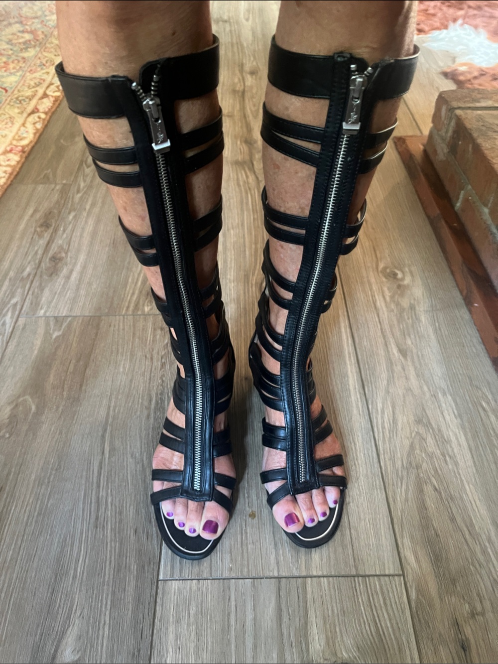 Report Signature Black Knee-High Strappy Gladiator Sandals with Front Zipper